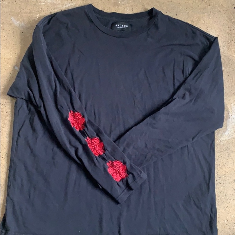 Long sleeve Pacsun Rose Sleeve Shirt